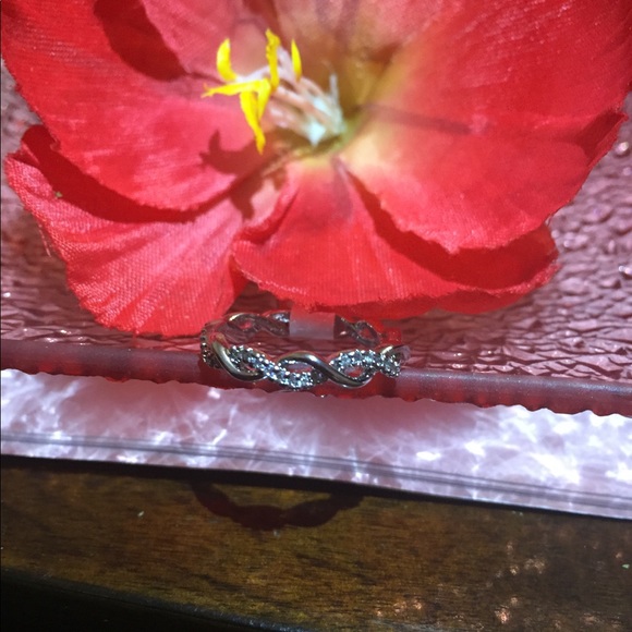 NWT Twisted Ring SOLD - Picture 5 of 5